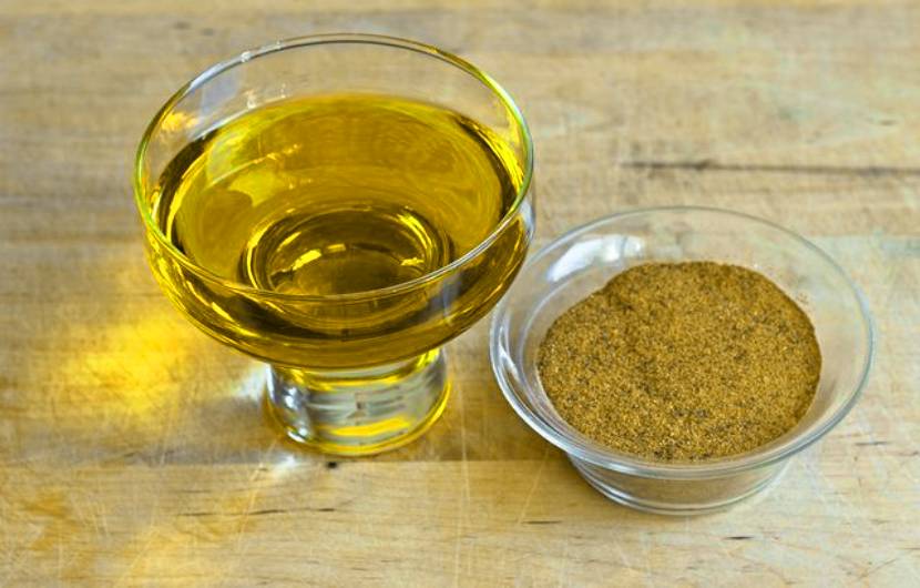 Olive Oil and Cayenne Pepper