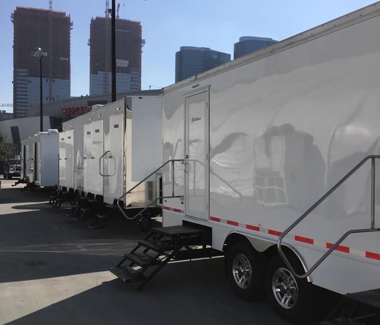 luxury-portable-restroom-arizona