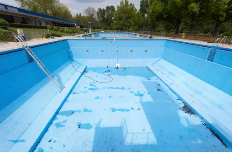 Pool Management Company 
